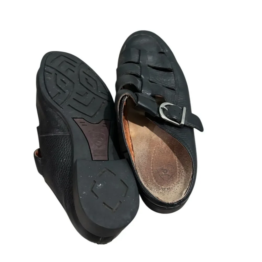 Ariat Sandals  Size 9 Leather  Mule Black